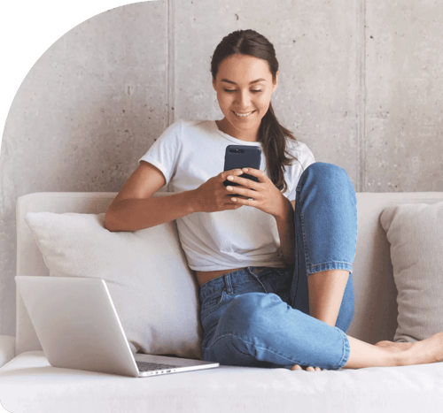 woman who have a conversation with solution whastapp business application