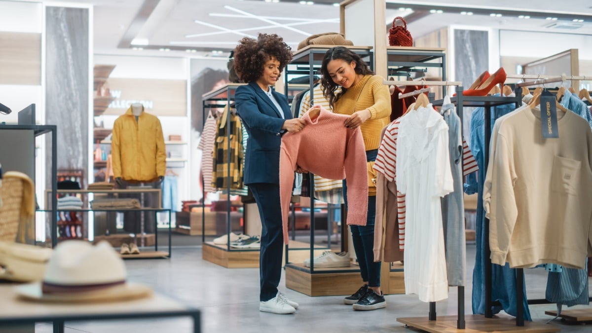  Featured image: Conversational Commerce in Fashion: Reinventing the Online Retail Customer Experience - Read full post: Conversational Commerce in Fashion: Reinventing the Online Retail CX